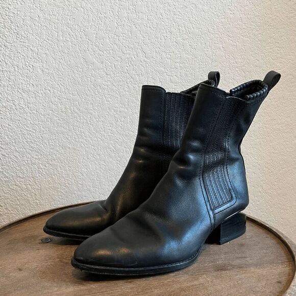 Alexander Wang Anouck Leather Rose Gold Black Chelsea Boots Womens 37 US 7 - Picture 2 of 12